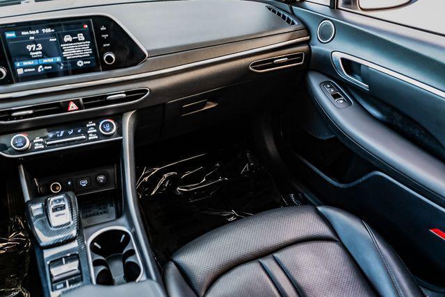 Photo of 2021 Quartz White Hyundai SONATA
