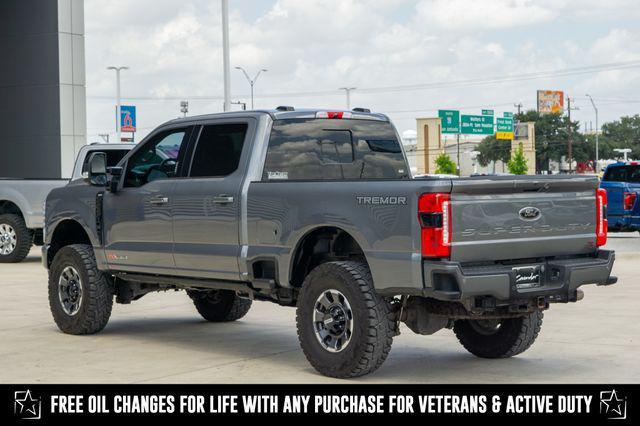 Photo of 2024 Carbonized Gray Metallic Ford F-350