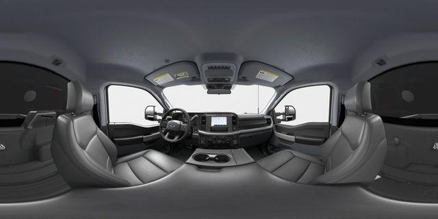 Photo of 2026 Oxford White Ford F-250