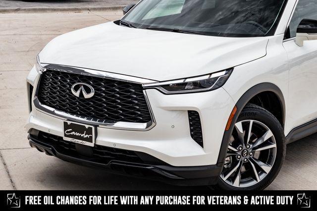 Photo of 2024 Majestic White INFINITI QX60