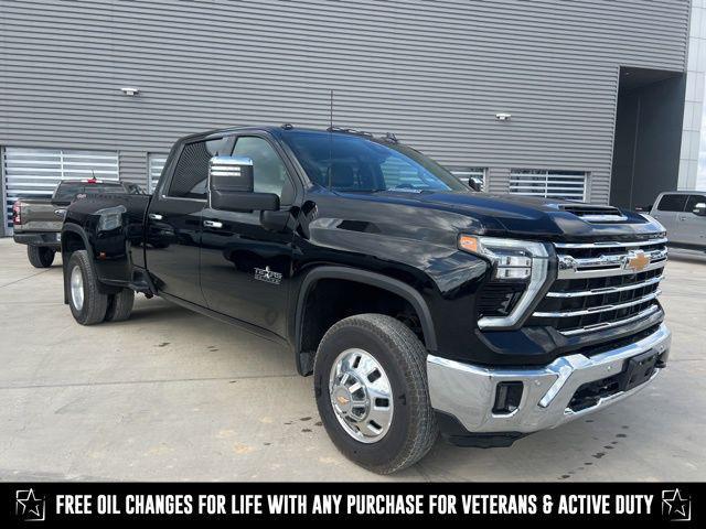 Photo of 2024 Black Chevrolet Silverado 3500