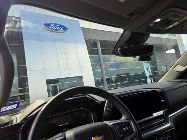 Photo of 2024 Black Chevrolet Silverado 3500