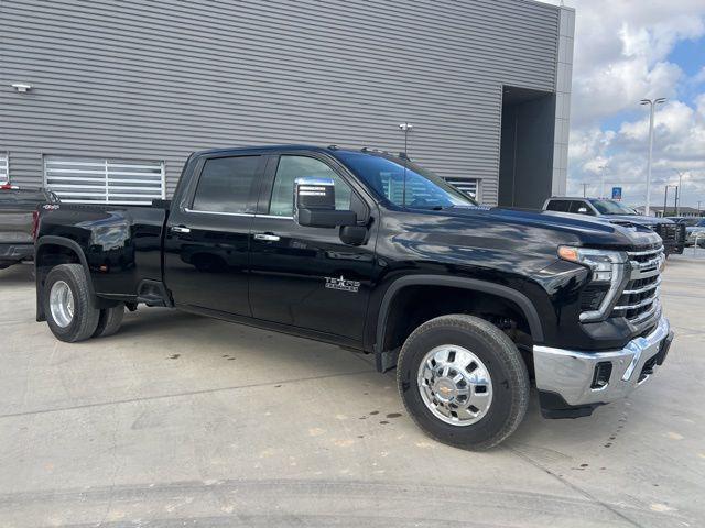 Photo of 2024 Black Chevrolet Silverado 3500