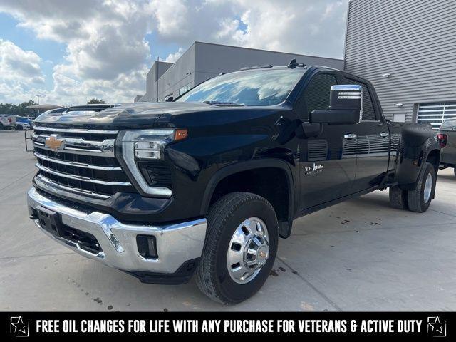 Photo of 2024 Black Chevrolet Silverado 3500