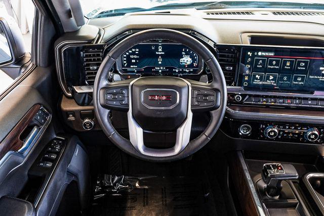 Photo of 2022 Pacific Blue Metallic GMC Sierra 1500