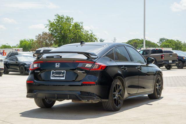 Photo of 2023 Crystal Black Pearl Honda Civic