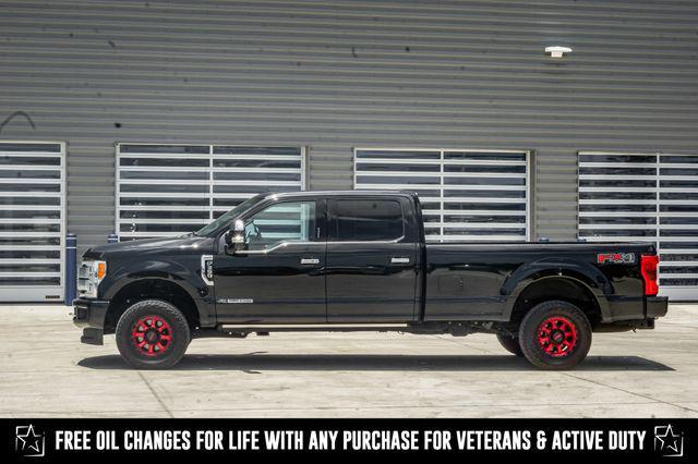 Photo of 2018 Shadow Black Ford F-350