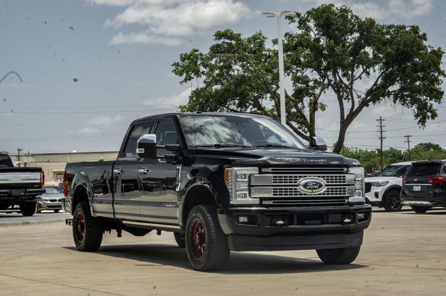 Photo of 2018 Shadow Black Ford F-350