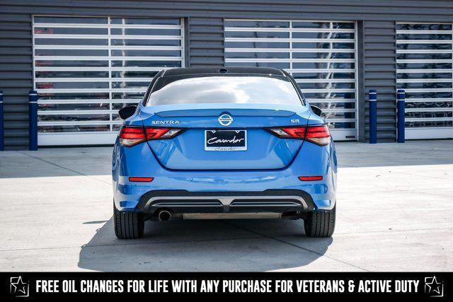 Photo of 2023 Electric Blue Metallic/Super Black Nissan Sentra