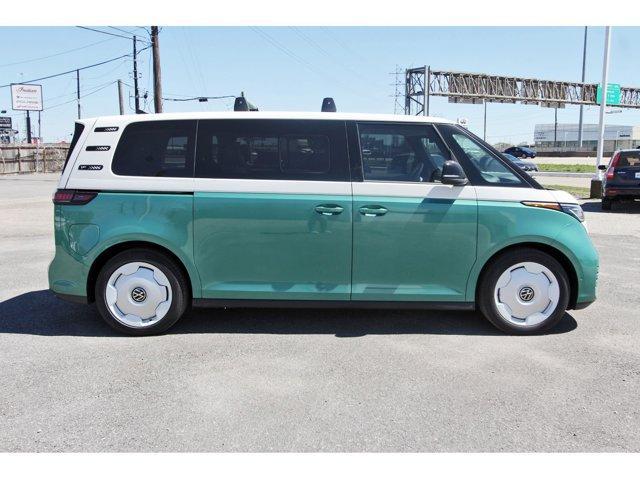 Photo of 2025 Mahi Green Metallic - Candy White Volkswagen ID. Buzz