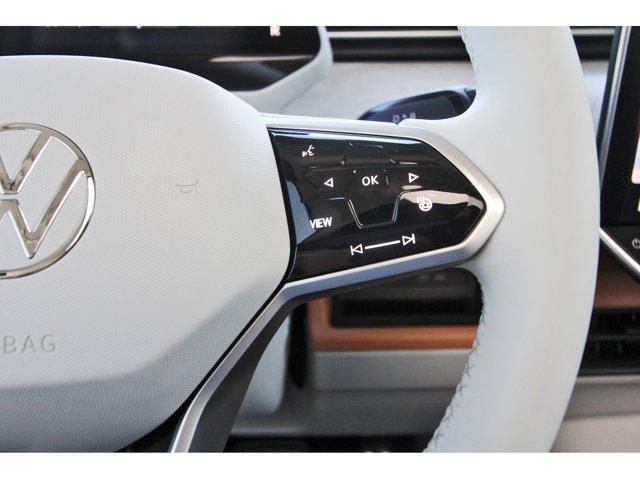 Photo of 2025 Mahi Green Metallic - Candy White Volkswagen ID. Buzz