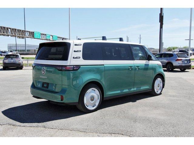 Photo of 2025 Mahi Green Metallic - Candy White Volkswagen ID. Buzz