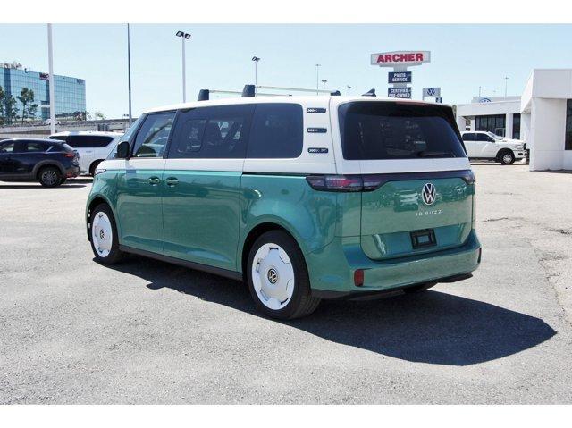 Photo of 2025 Mahi Green Metallic - Candy White Volkswagen ID. Buzz