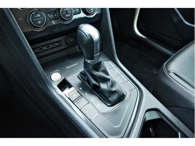 Photo of 2019 Pure White Volkswagen Tiguan