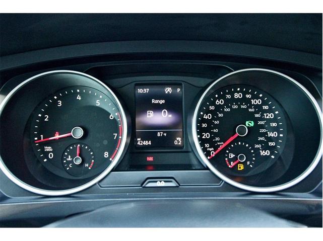 Photo of 2019 Pure White Volkswagen Tiguan