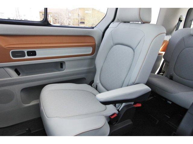 Photo of 2025 Mahi Green Metallic - Candy White Volkswagen ID. Buzz