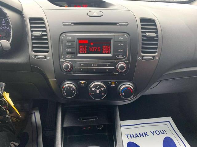 Photo of 2016 Black Kia Forte