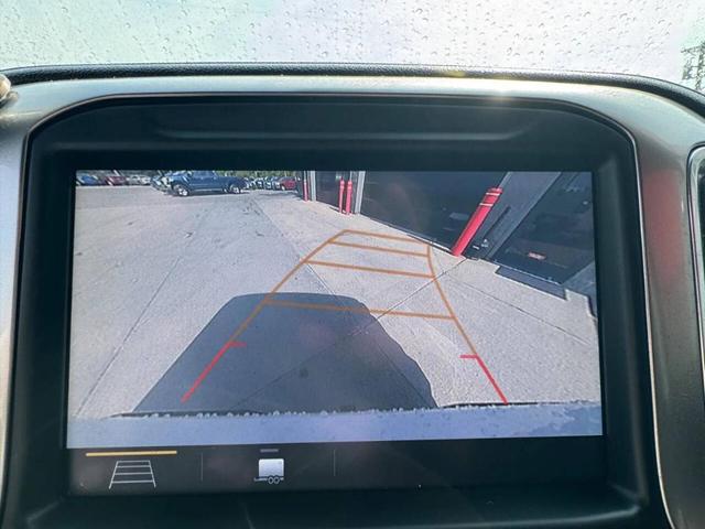 Photo of 2019 White Chevrolet Silverado 1500