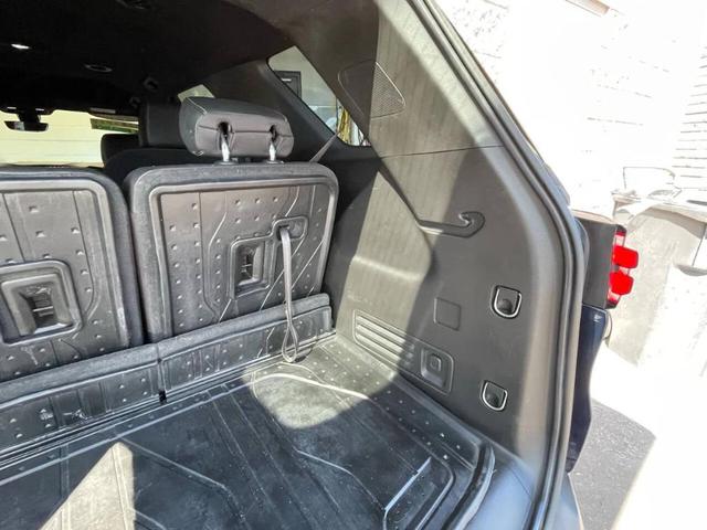 Photo of 2023 Blue Chevrolet Traverse