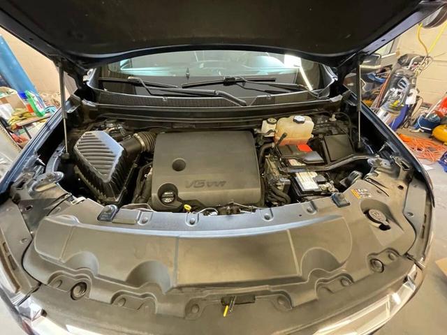 Photo of 2023 Blue Chevrolet Traverse