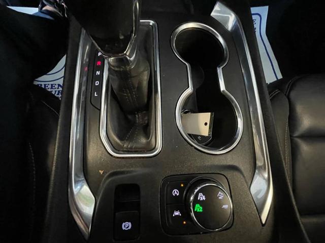 Photo of 2023 Blue Chevrolet Traverse