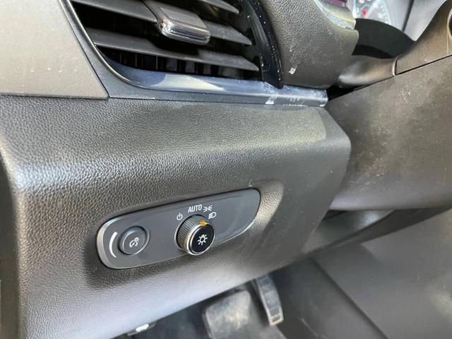 Photo of 2023 Blue Chevrolet Traverse