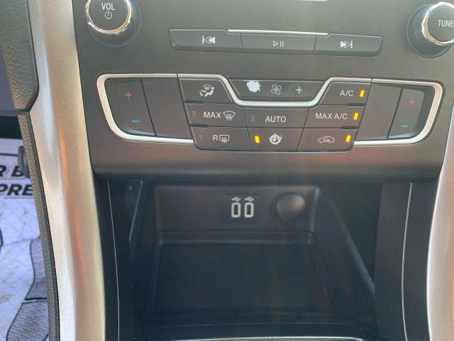 Photo of 2019 Black Ford Fusion