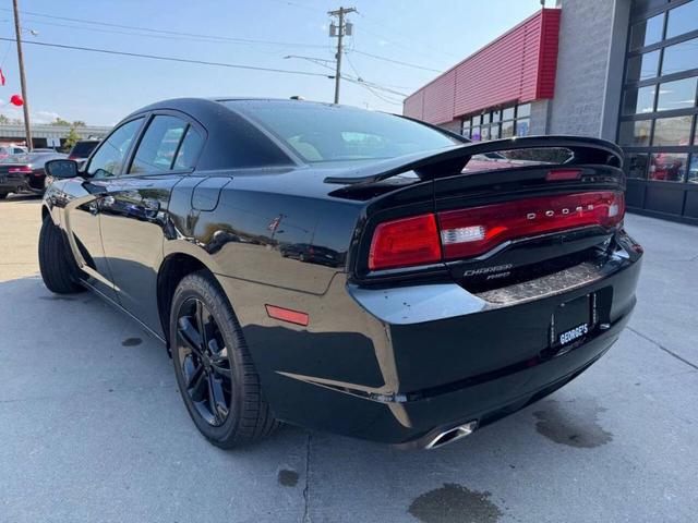 Photo of 2014 Black Dodge Charger