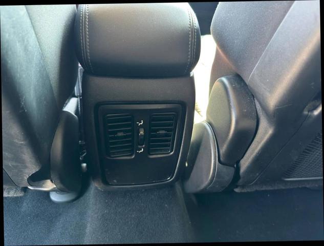 Photo of 2022 Black Dodge Durango