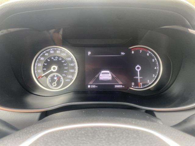 Photo of 2023 Makalu Gray Genesis G70
