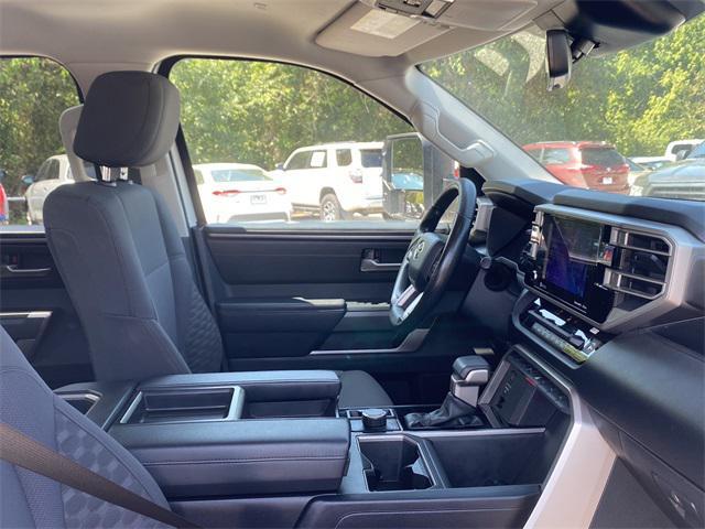Photo of 2022 White Toyota Tundra