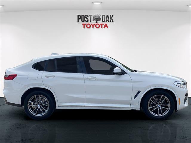 Photo of 2021 Alpine White BMW X4