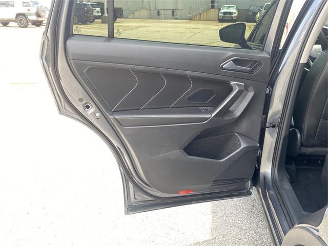 Photo of 2024 Platinum Gray Metallic Volkswagen Tiguan