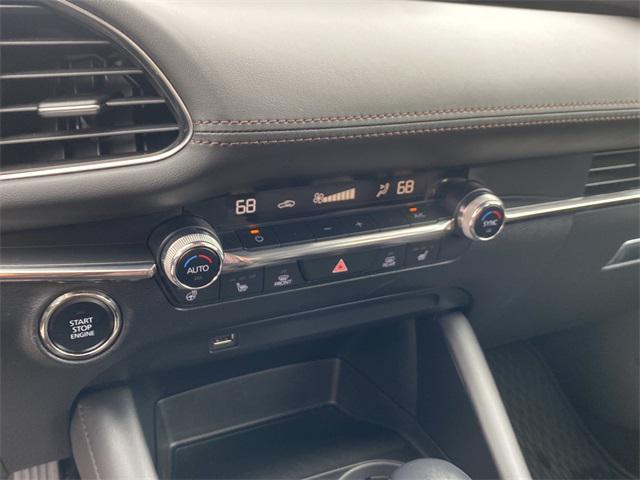 Photo of 2021 Machine Gray Metallic Mazda Mazda3