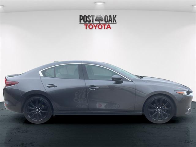 Photo of 2021 Machine Gray Metallic Mazda Mazda3