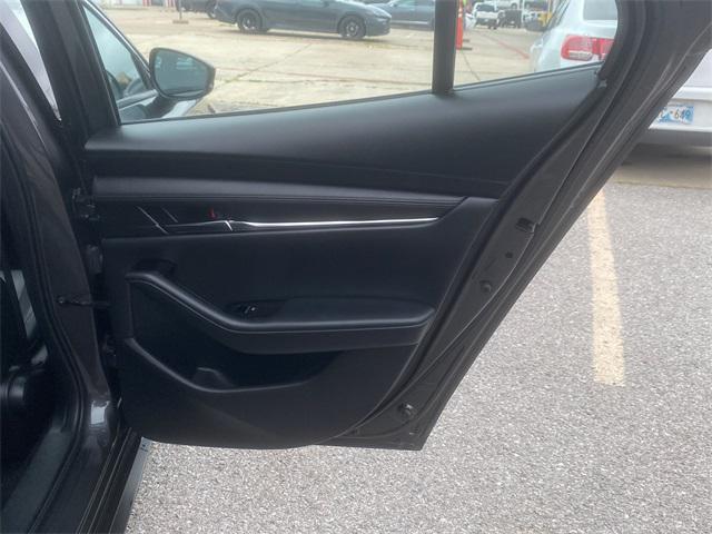 Photo of 2021 Machine Gray Metallic Mazda Mazda3
