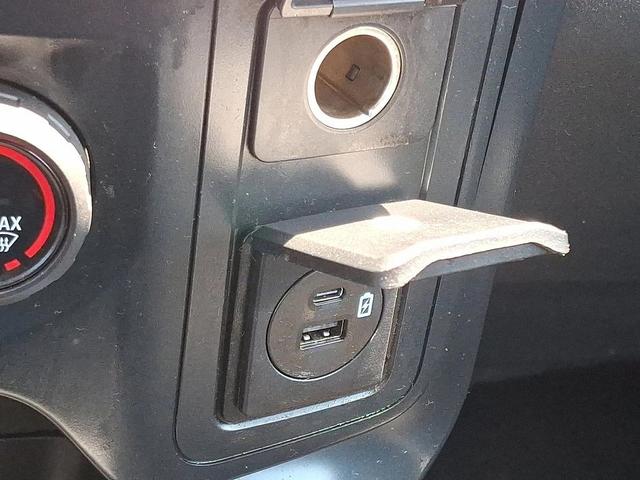 Photo of 2022 Oxford White Ford F-150