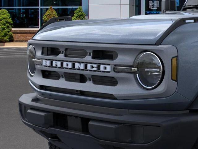 Photo of 2025 Azure Gray Metallic Tri-Coat Ford Bronco