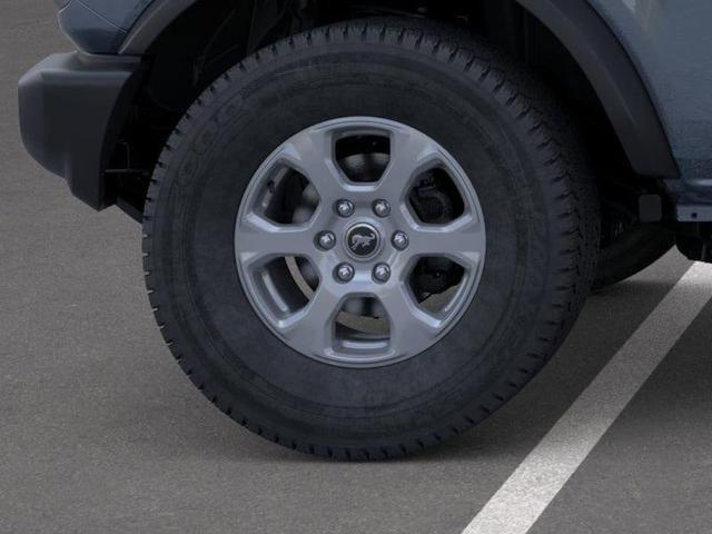 Photo of 2025 Azure Gray Metallic Tri-Coat Ford Bronco