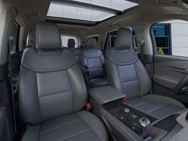 Photo of 2025 Carbonized Gray Metallic Ford Explorer