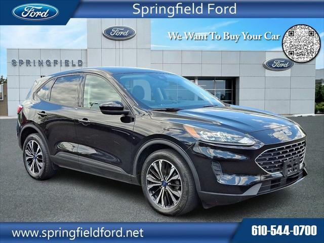 Photo of 2022 Agate Black Metallic Ford Escape