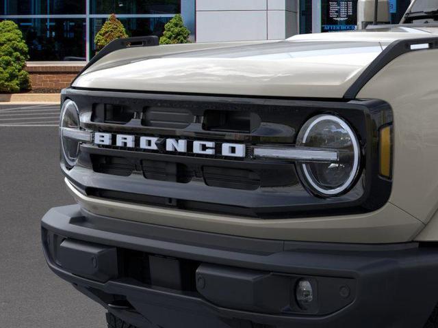 Photo of 2025 Desert Sand Ford Bronco