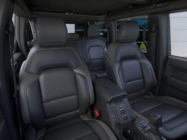 Photo of 2025 Desert Sand Ford Bronco