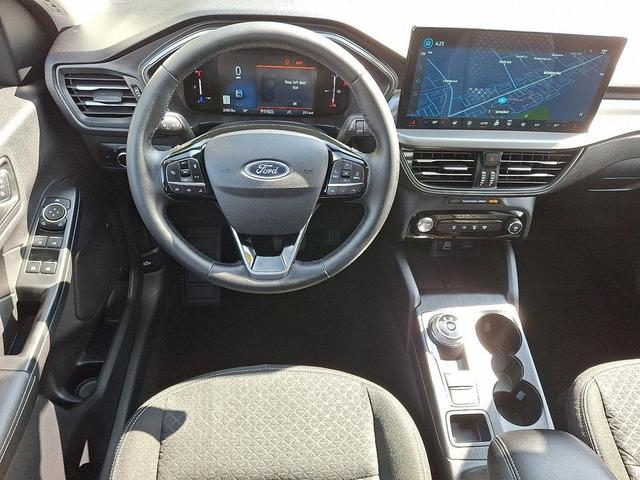 Photo of 2025 Oxford White Ford Escape