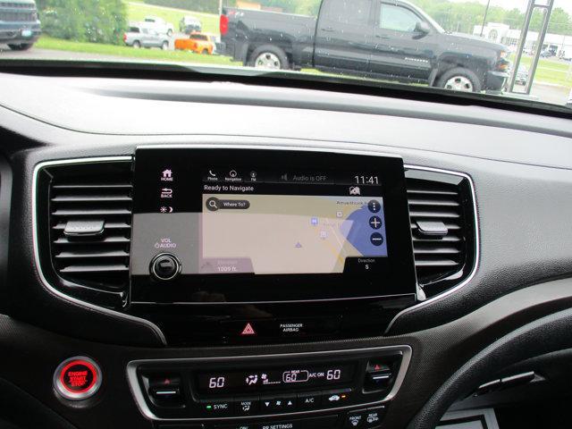 Photo of 2022 Platinum White Pearl Honda Passport