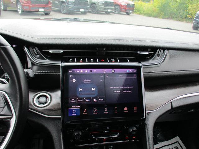 Photo of 2022 Baltic Gray Metallic Clearcoat Jeep Grand Cherokee L