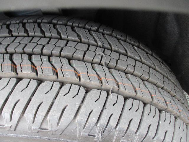 Photo of 2022 Baltic Gray Metallic Clearcoat Jeep Grand Cherokee L