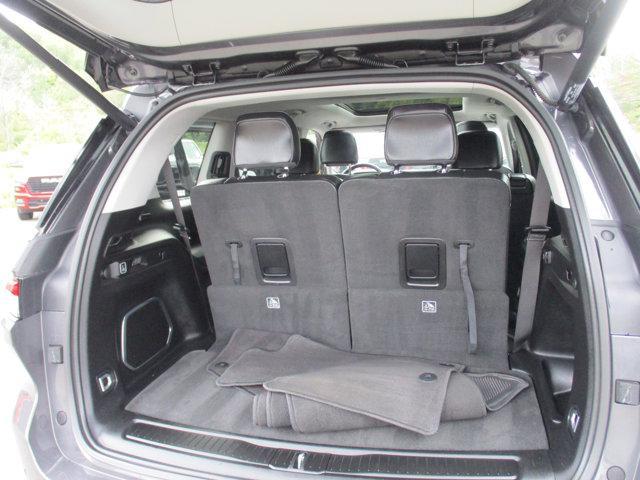Photo of 2022 Baltic Gray Metallic Clearcoat Jeep Grand Cherokee L