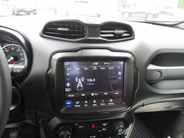 Photo of 2022 Alpine White Clearcoat Jeep Renegade