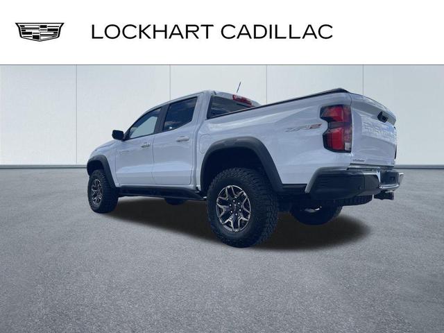 Photo of 2024 Summit White Chevrolet Colorado